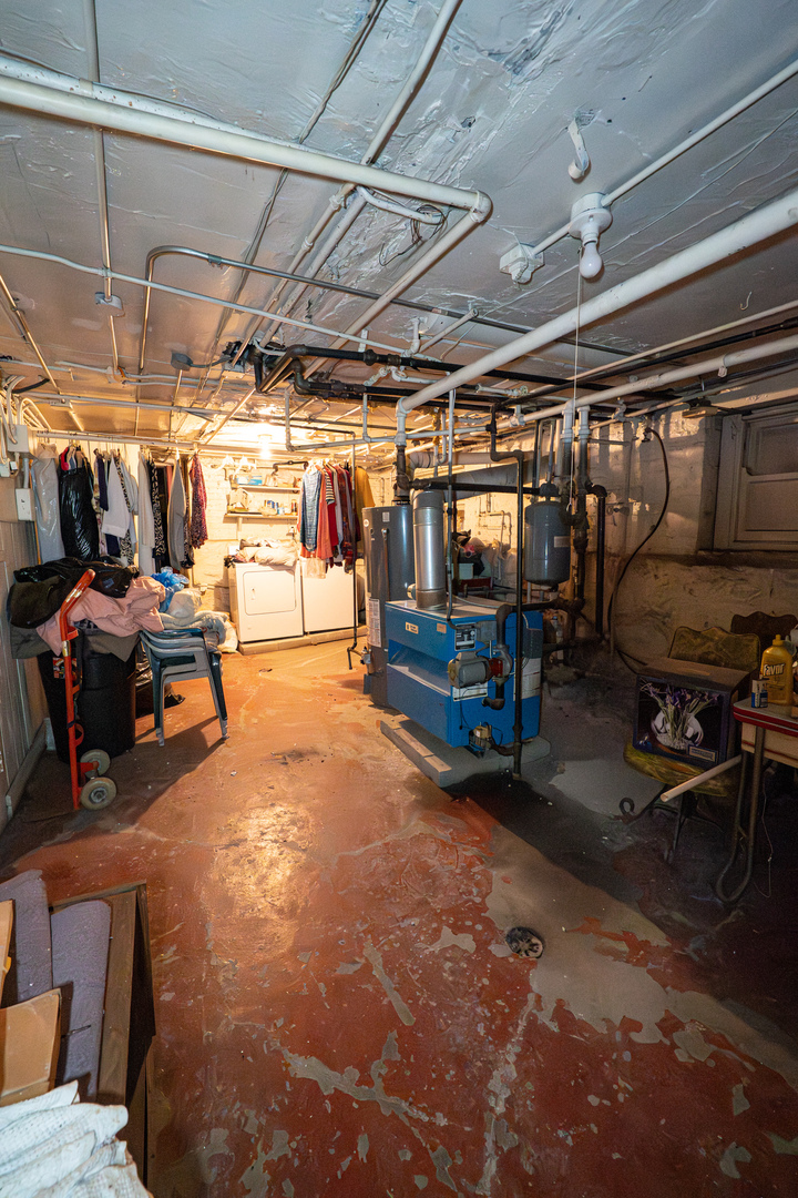 1825 South Troy Street Chicago IL 60623
