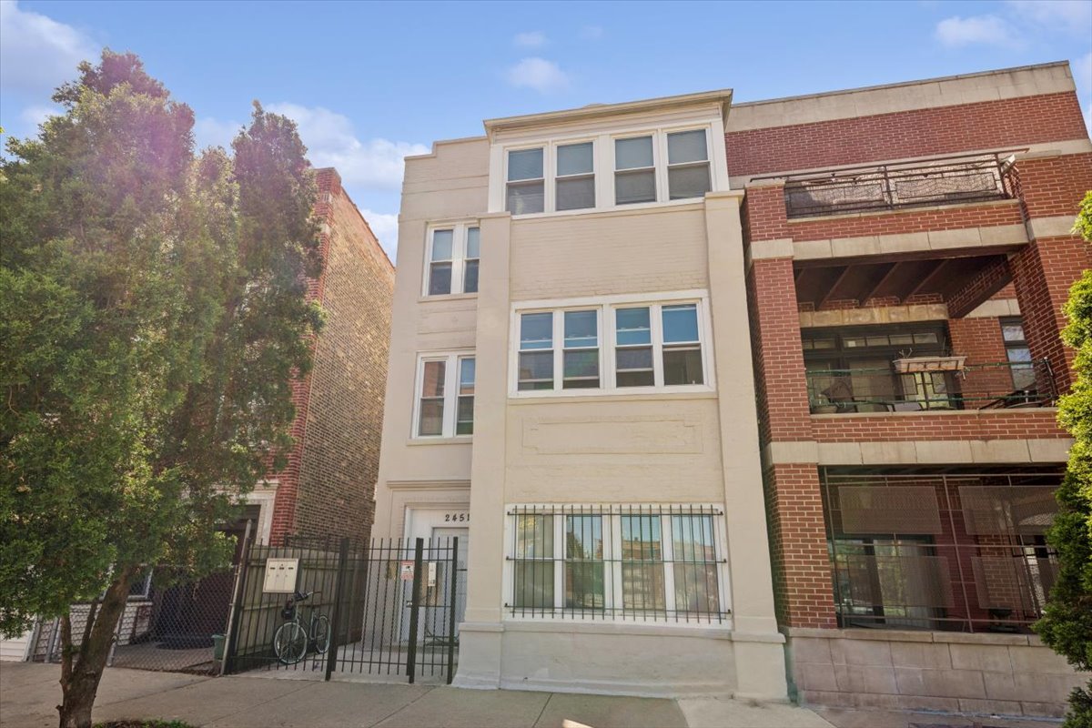 2451 West Rice Street Chicago IL 60622