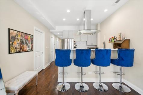 2451 West Rice Street Chicago IL 60622