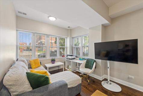 2451 West Rice Street Chicago IL 60622