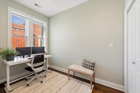 2451 West Rice Street Chicago IL 60622
