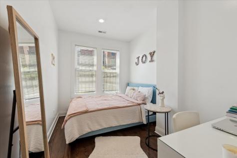 2451 West Rice Street Chicago IL 60622