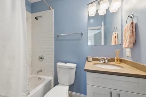 2451 West Rice Street Chicago IL 60622