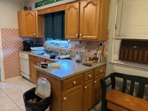 8053 West Churchill Avenue Niles IL 60714