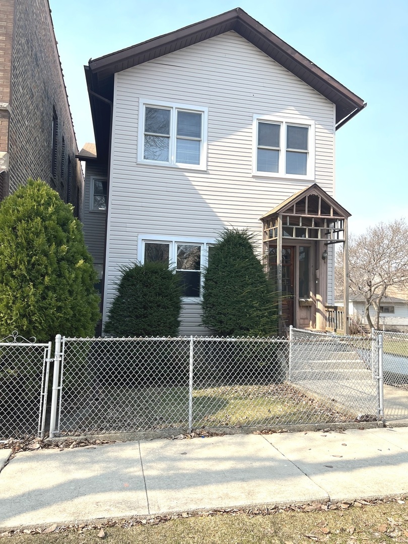 3322-26-28 South Parnell Avenue Chicago IL 60616