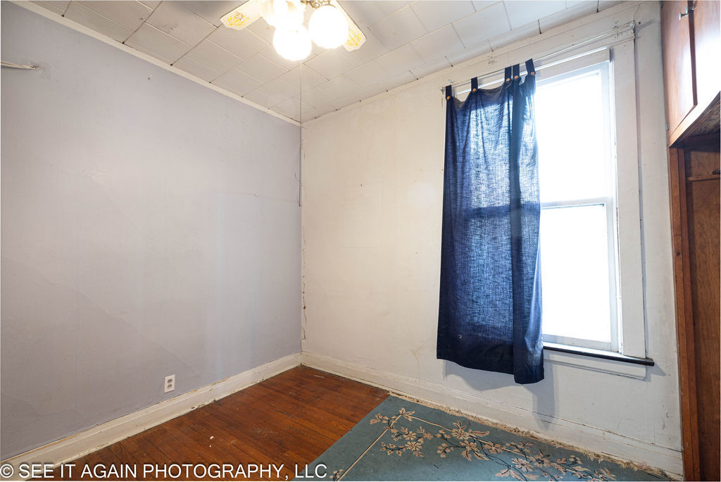 7930 South Luella Avenue Chicago IL 60617