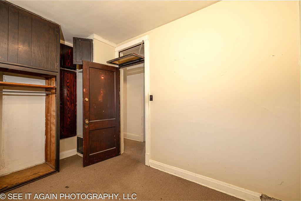 7930 South Luella Avenue Chicago IL 60617