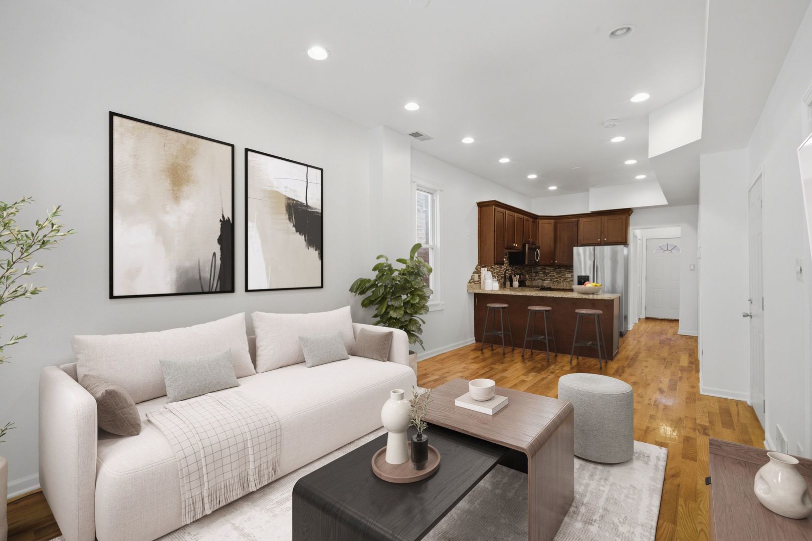 3505 West Le Moyne Street Chicago IL 60651