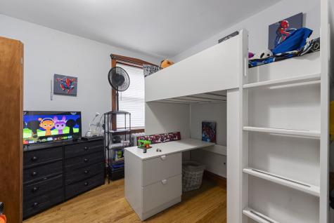 5121 West Henderson Avenue Chicago IL 60641