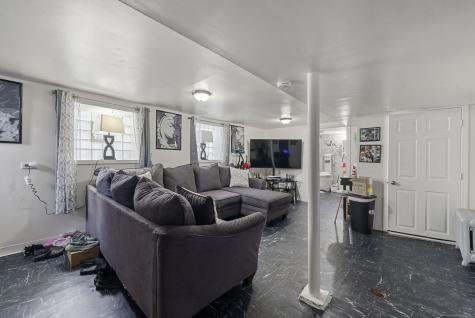 5121 West Henderson Avenue Chicago IL 60641