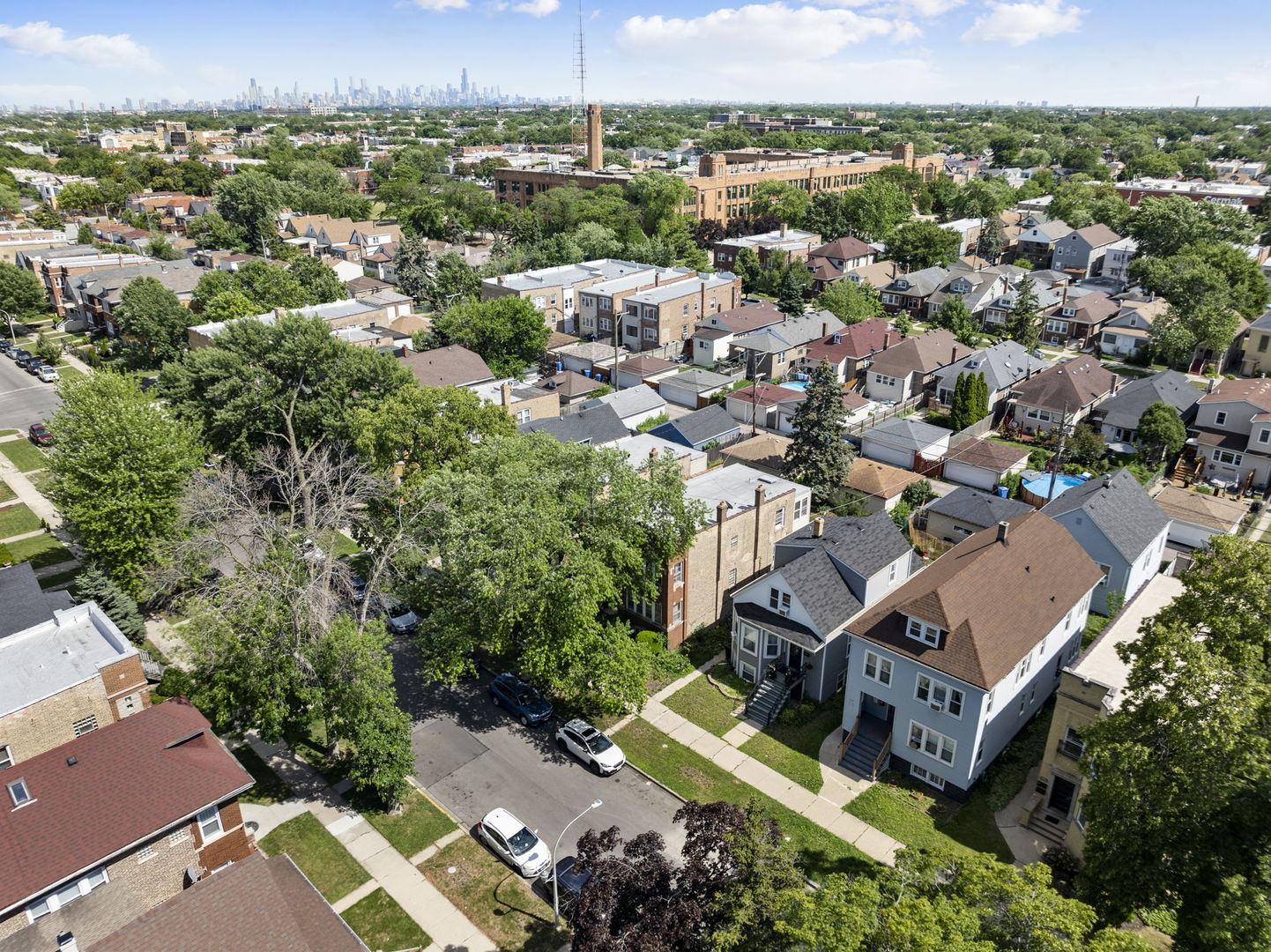 5121 West Henderson Avenue Chicago IL 60641