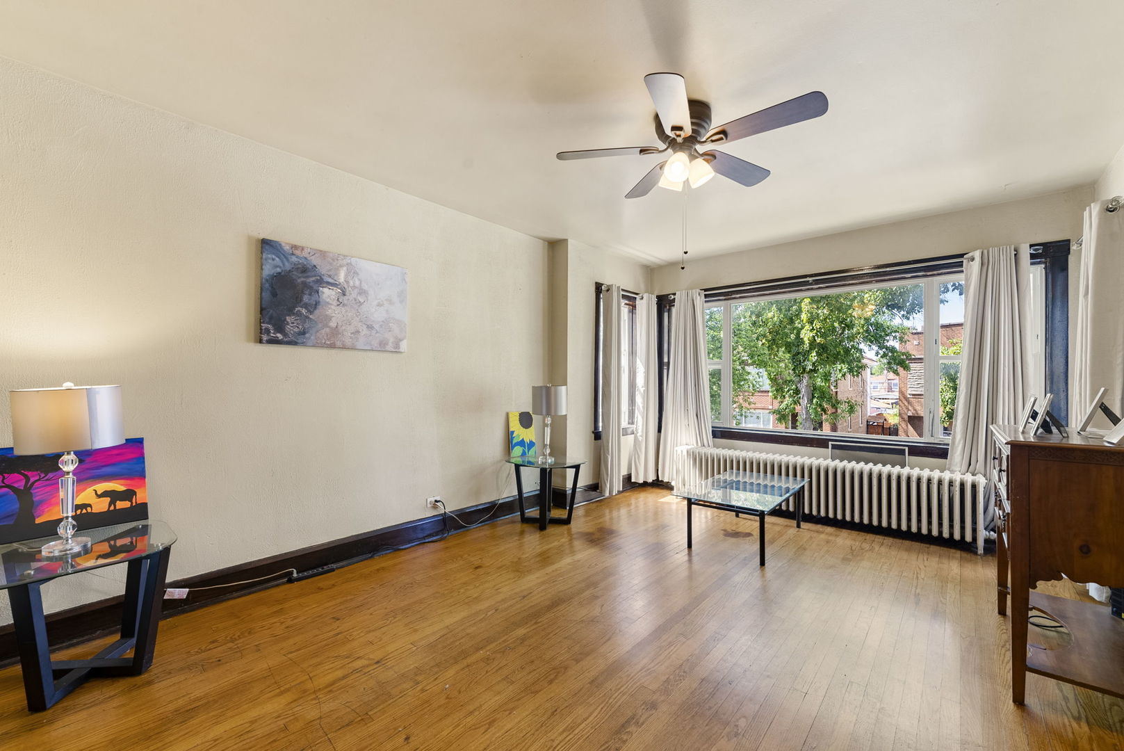 5121 West Henderson Avenue Chicago IL 60641
