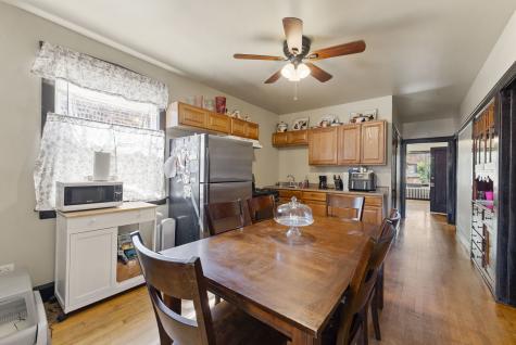 5121 West Henderson Avenue Chicago IL 60641