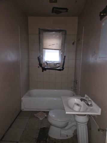 11234 South Indiana Avenue Chicago IL 60628