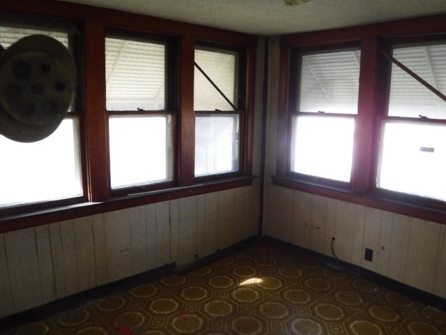8736 South Emerald Avenue Chicago IL 60620
