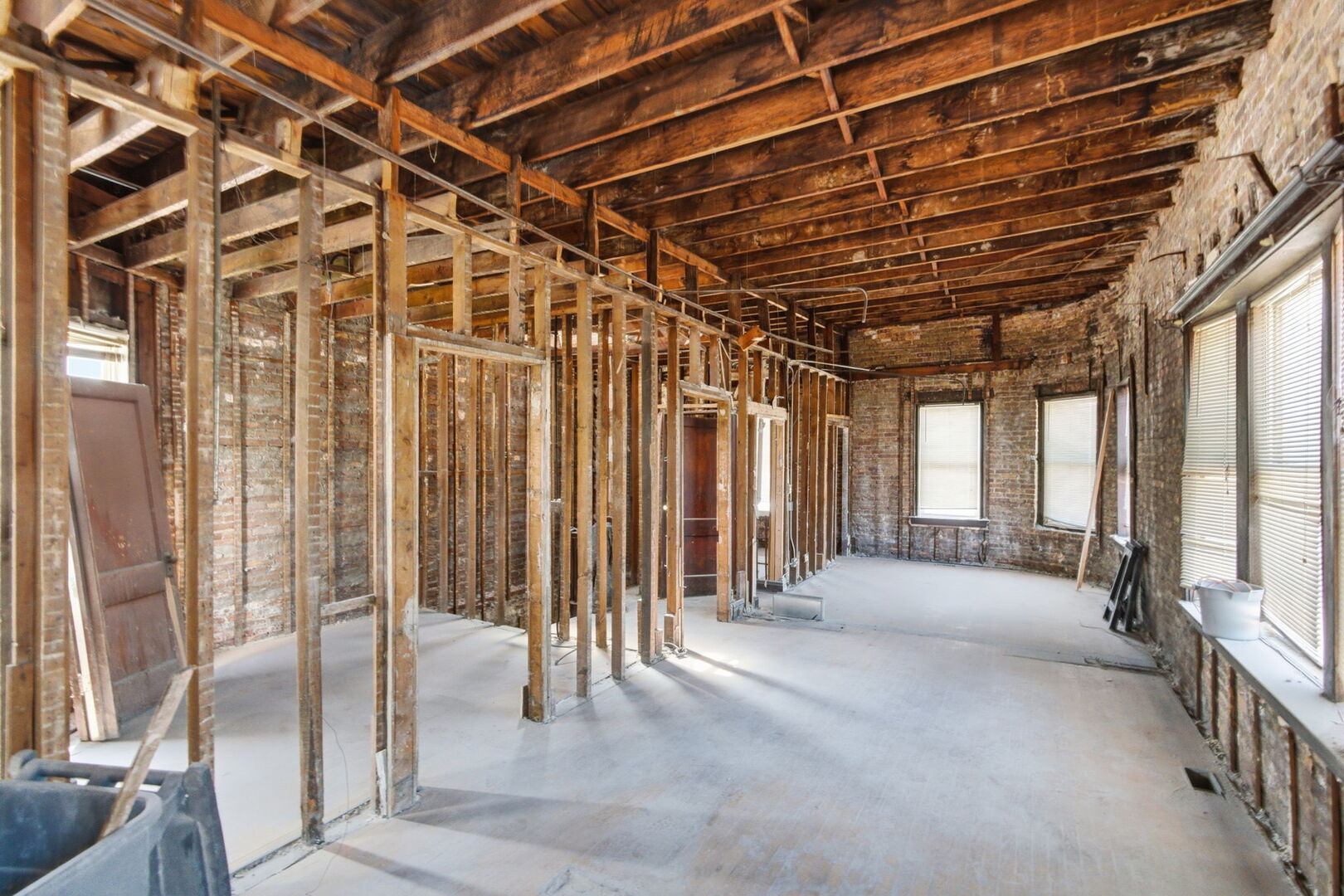4135 South Wallace Street Chicago IL 60609