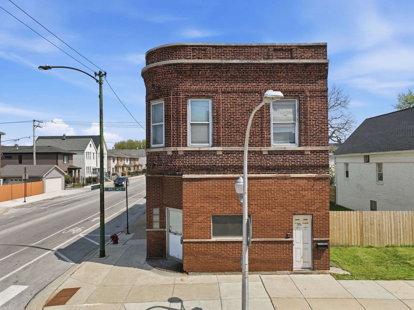 4135 South Wallace Street Chicago IL 60609