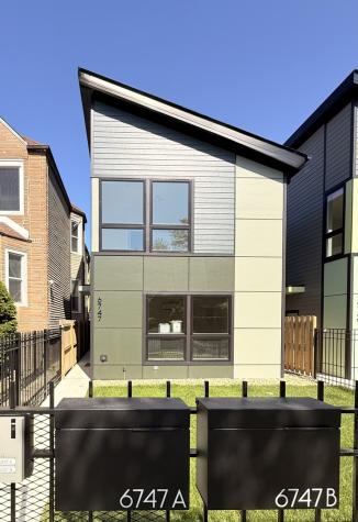 6747 South Langley Avenue Chicago IL 60637