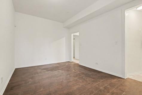 5718 South Green Street Chicago IL 60621