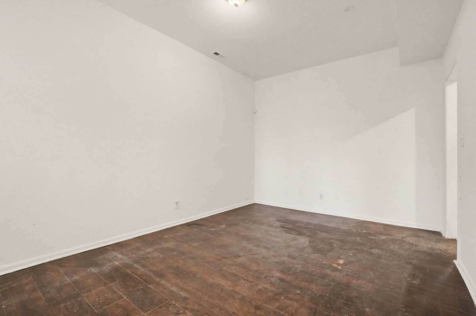 5718 South Green Street Chicago IL 60621
