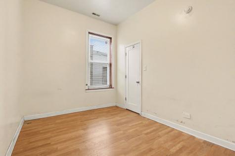 5718 South Green Street Chicago IL 60621