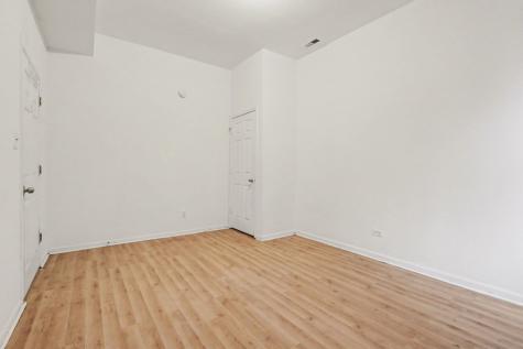 5718 South Green Street Chicago IL 60621