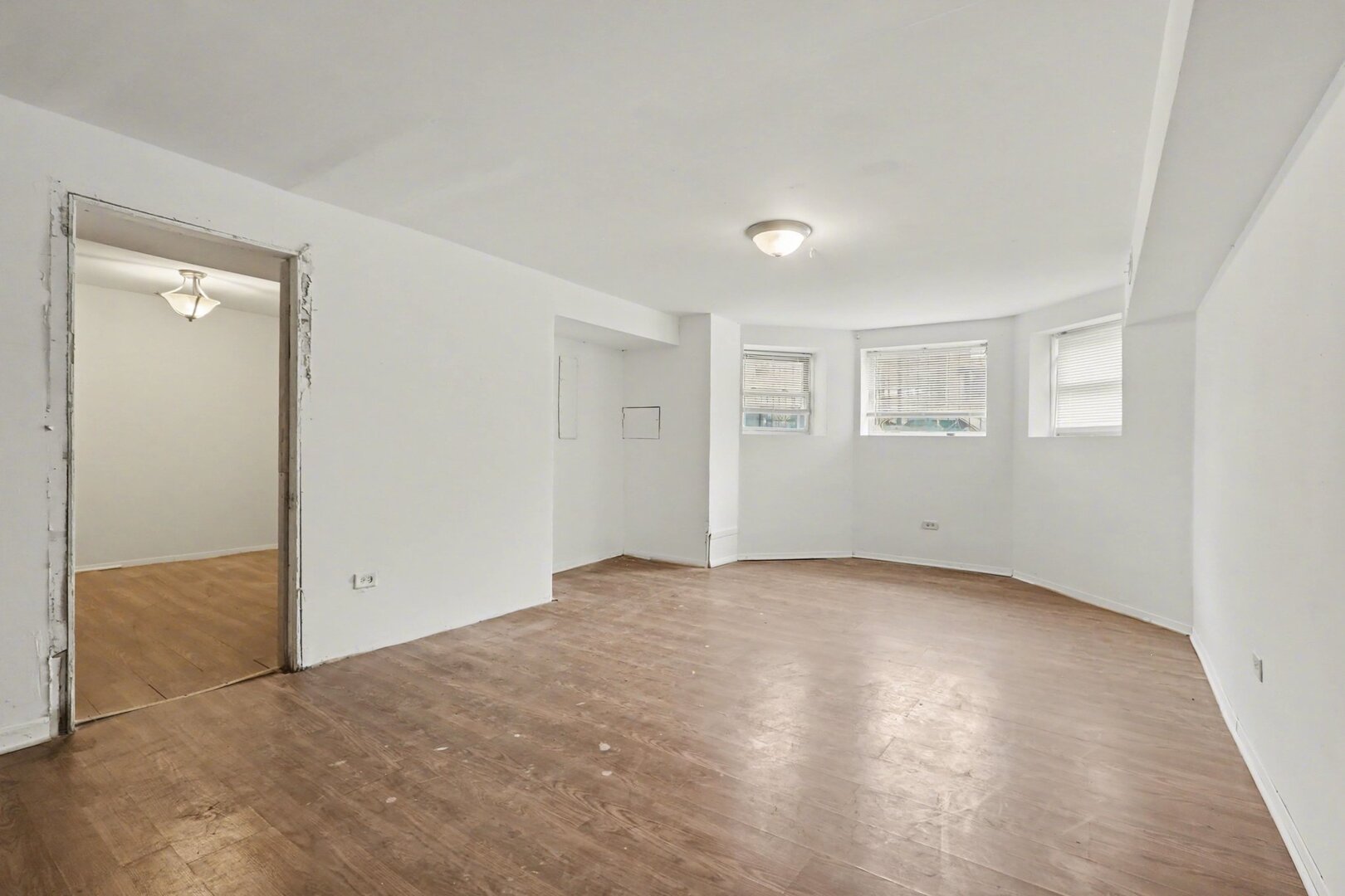 5718 South Green Street Chicago IL 60621