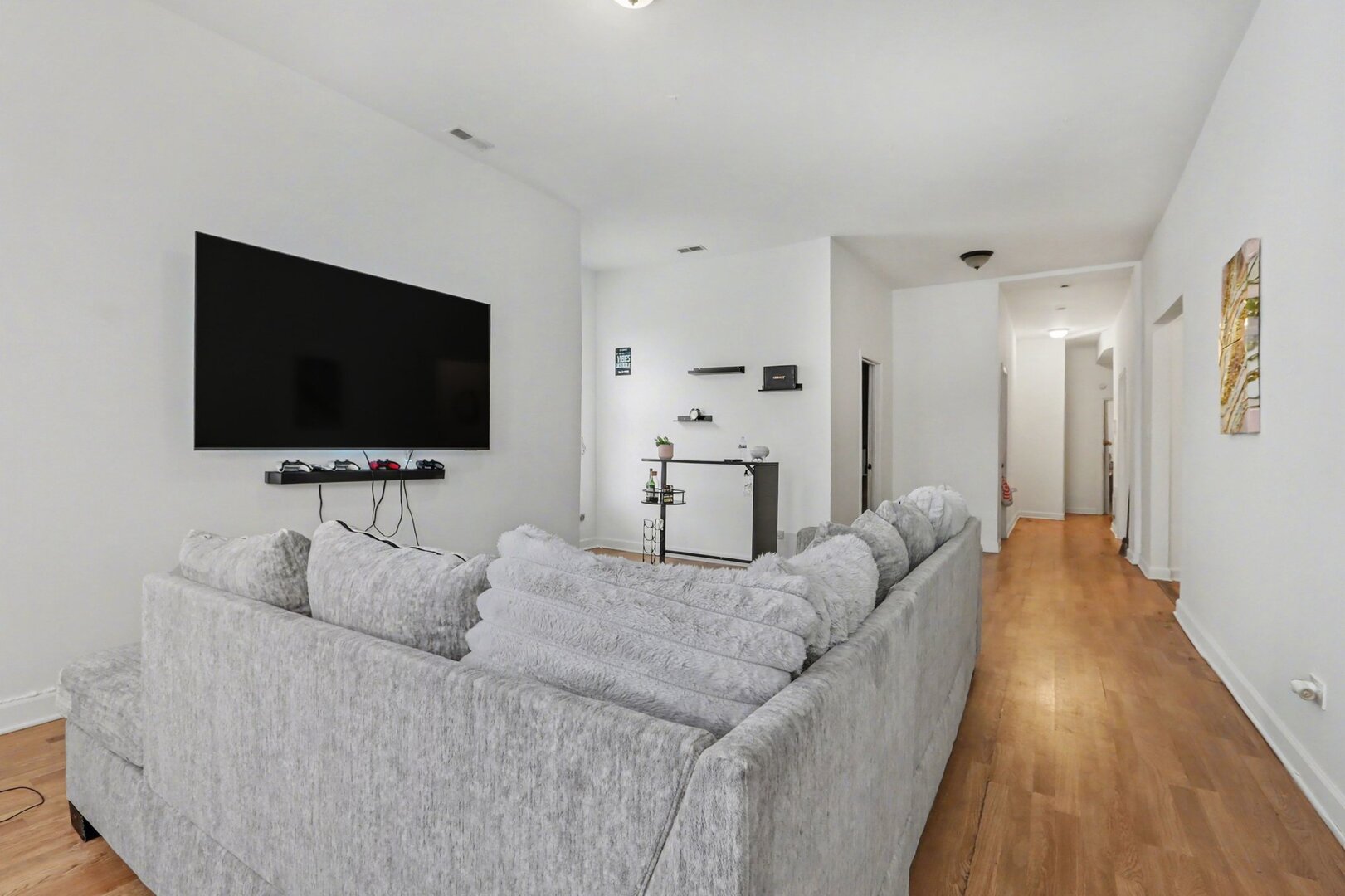 5718 South Green Street Chicago IL 60621