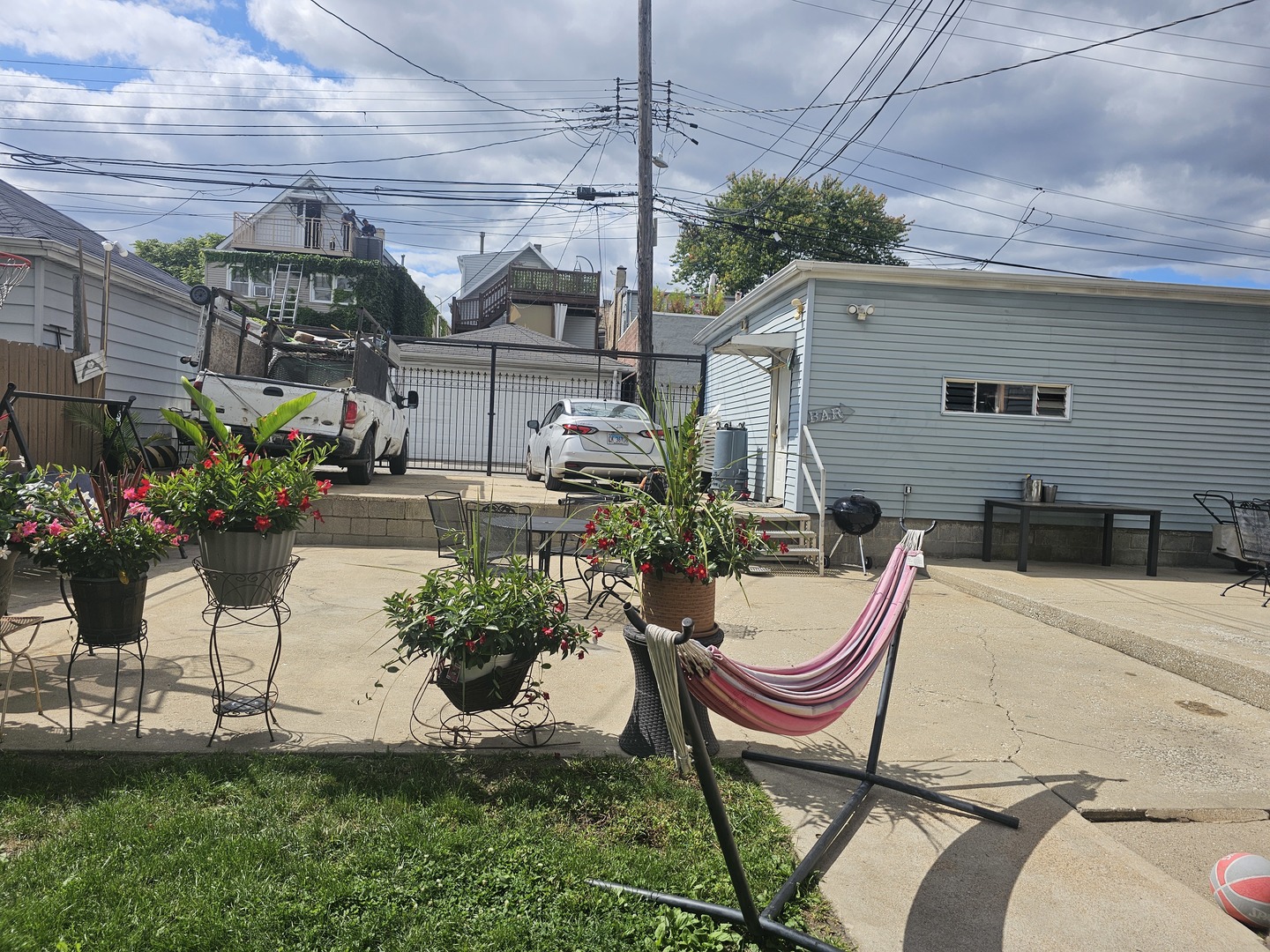 1728 North Francisco Avenue Chicago IL 60647
