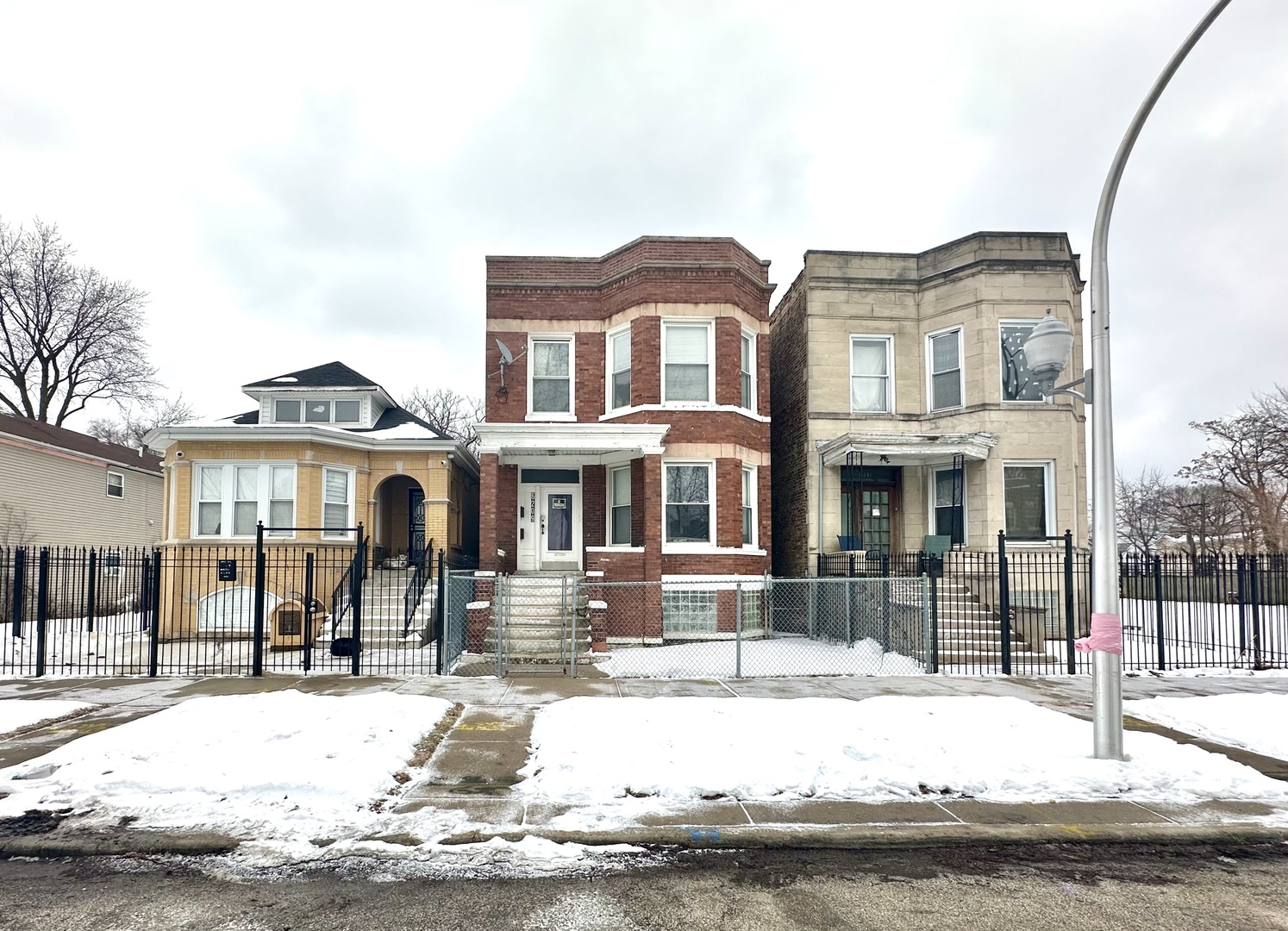 6209 South Justine Street Chicago IL 60636