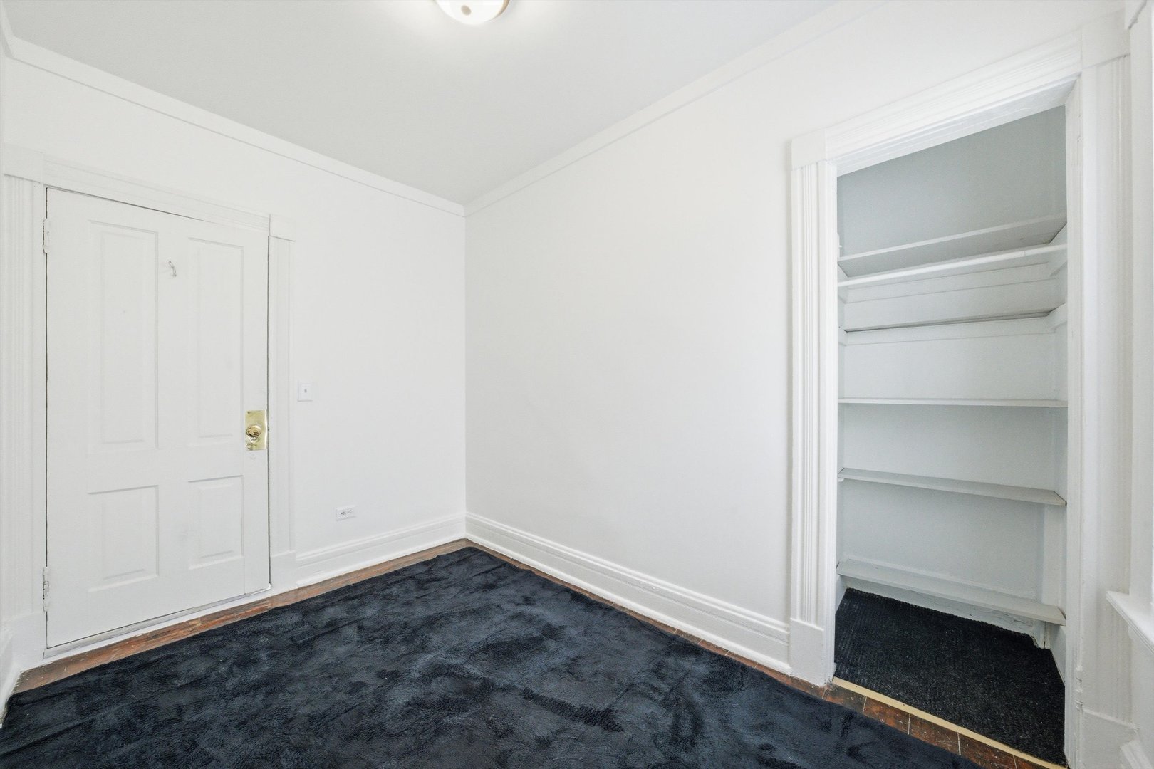 11412 South Saint Lawrence Avenue Chicago IL 60628