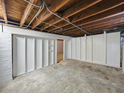 11412 South Saint Lawrence Avenue Chicago IL 60628