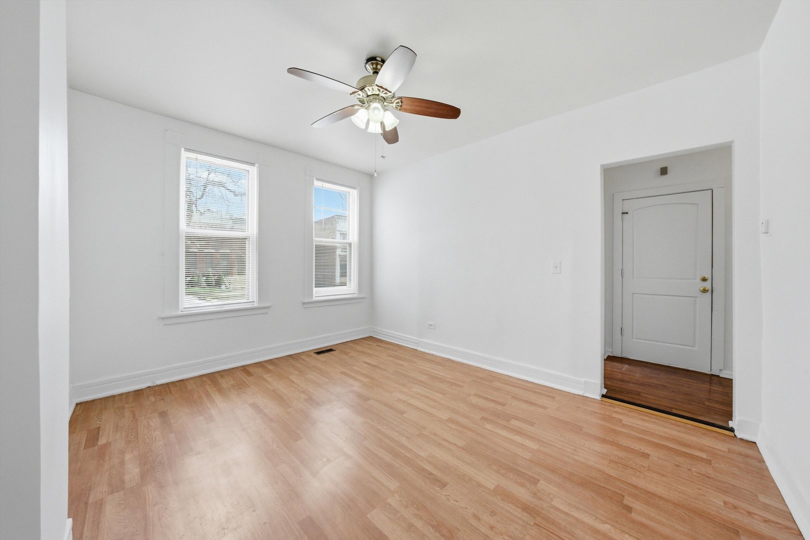 11412 South Saint Lawrence Avenue Chicago IL 60628
