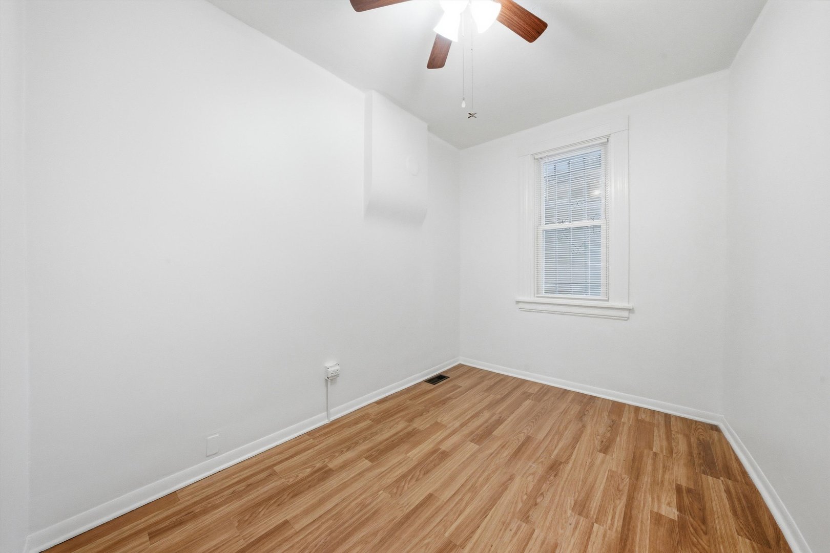 11412 South Saint Lawrence Avenue Chicago IL 60628