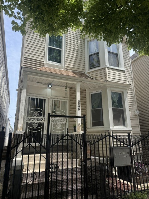 4545 South Hermitage Avenue Chicago IL 60609