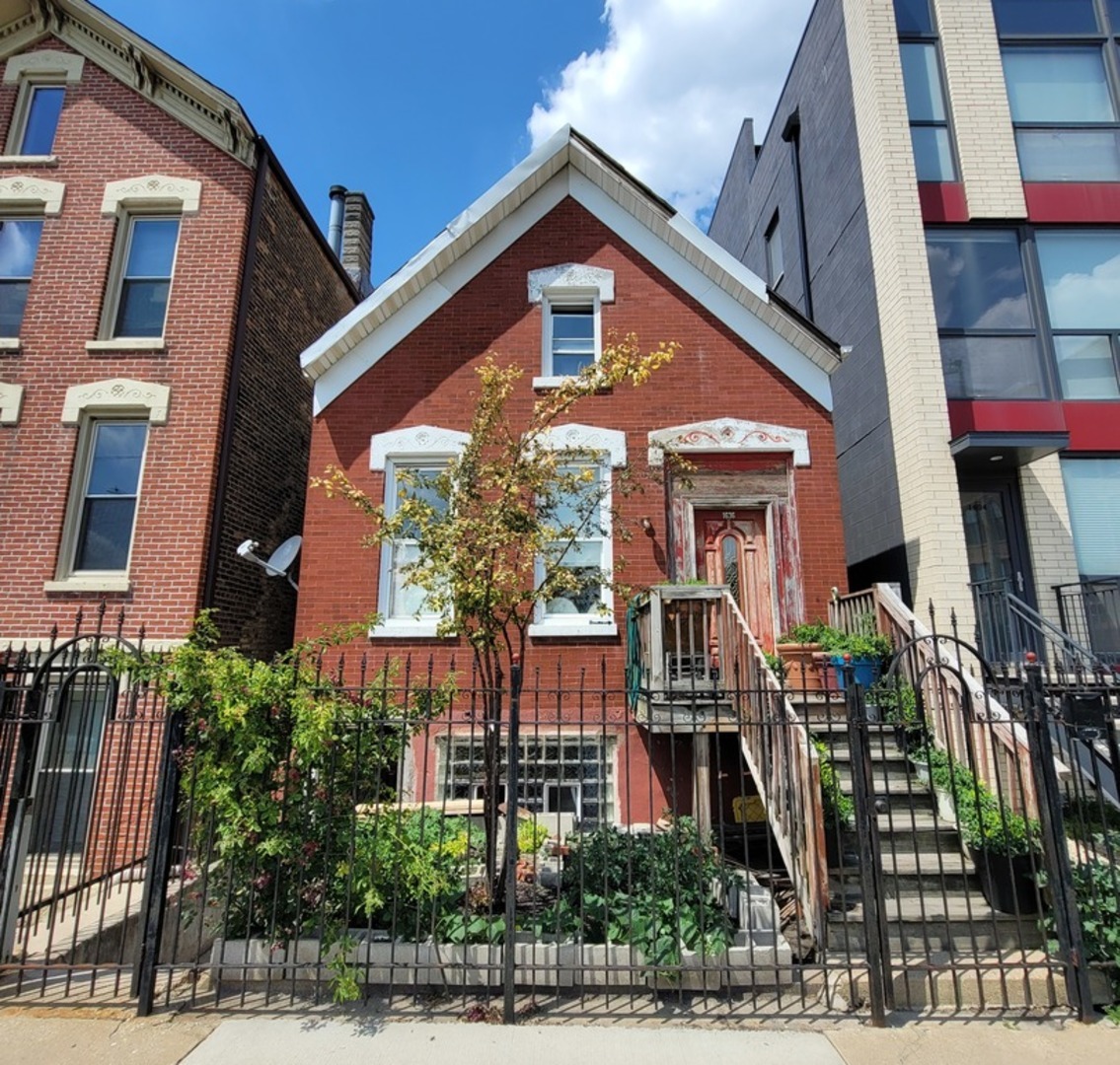 1636 West Augusta Boulevard Chicago IL 60622