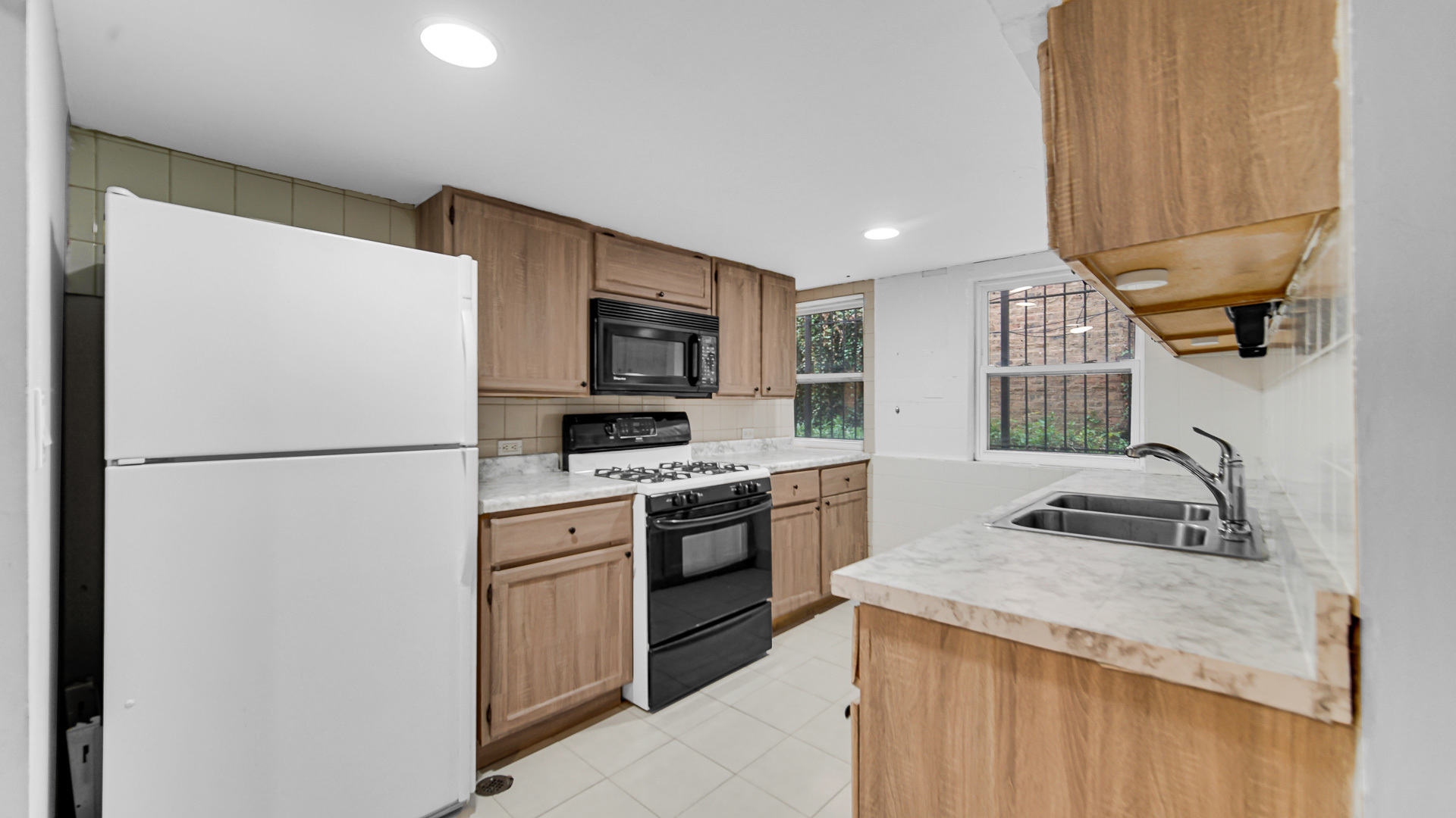 3424 West Parker Avenue Chicago IL 60647