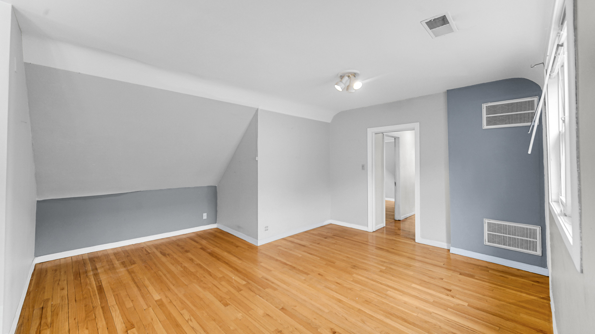 3424 West Parker Avenue Chicago IL 60647