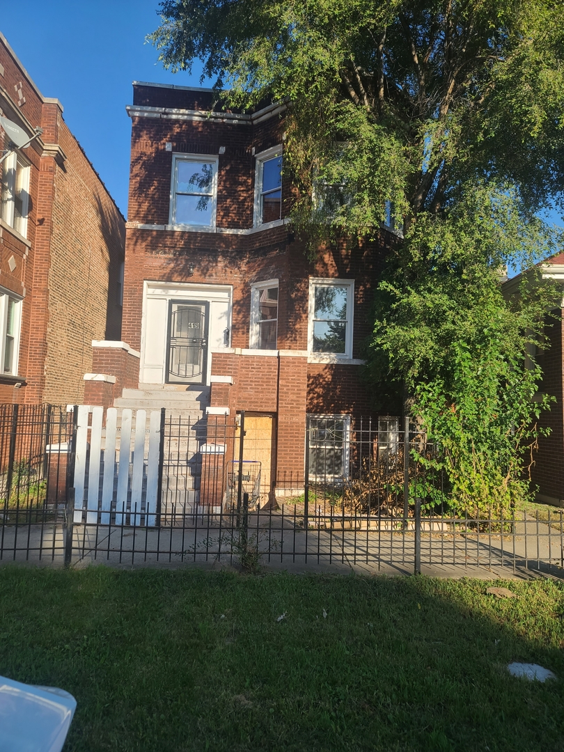 5419 South Hermitage Avenue Chicago IL 60609