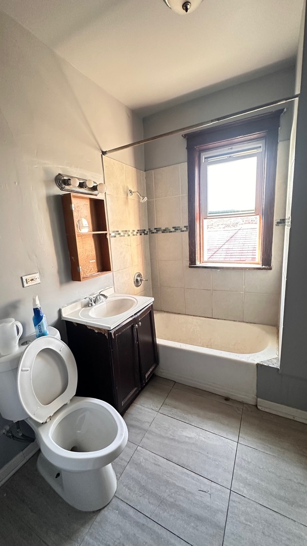 5419 South Hermitage Avenue Chicago IL 60609