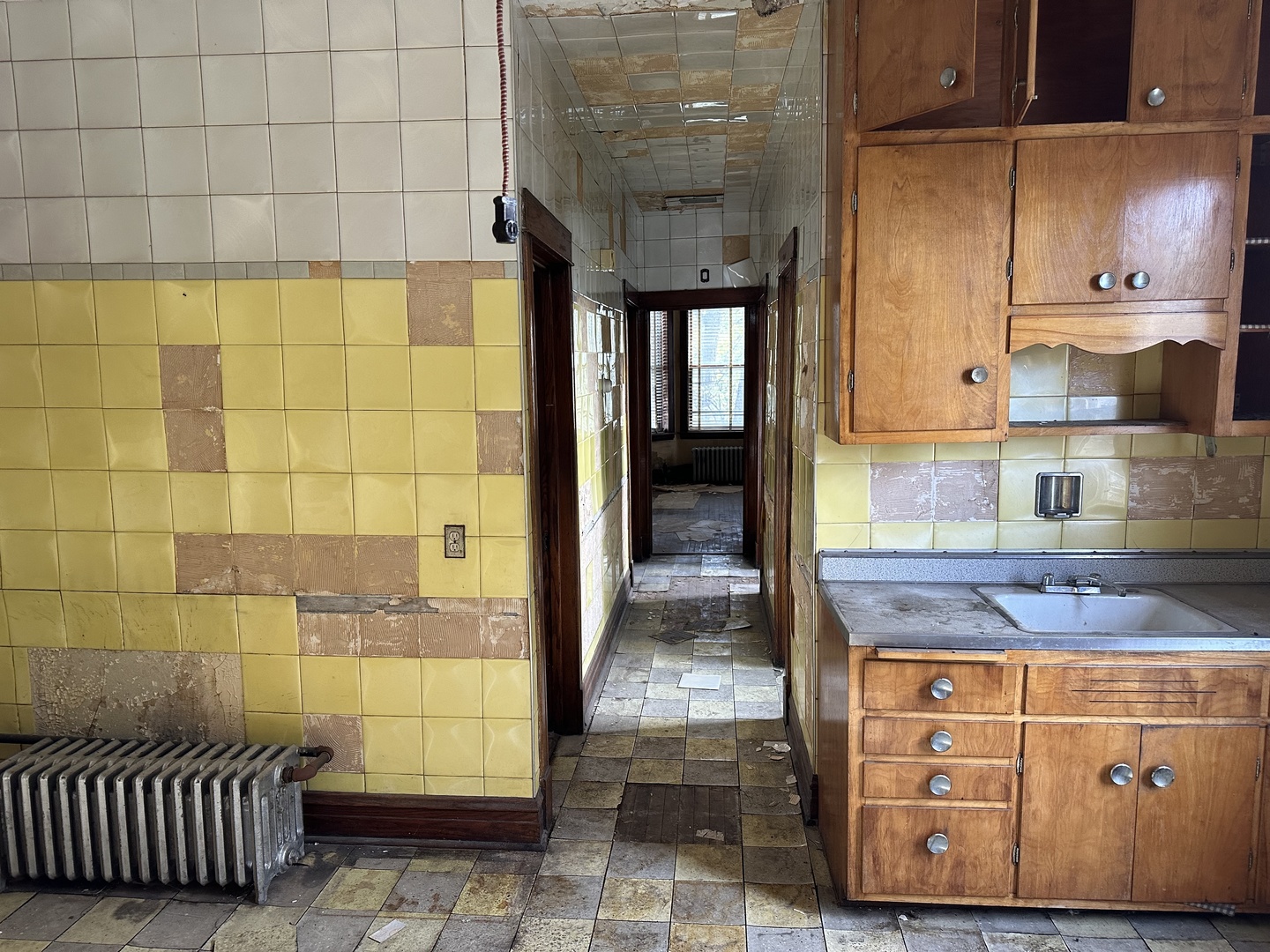 1328 North Avers Avenue Chicago IL 60651