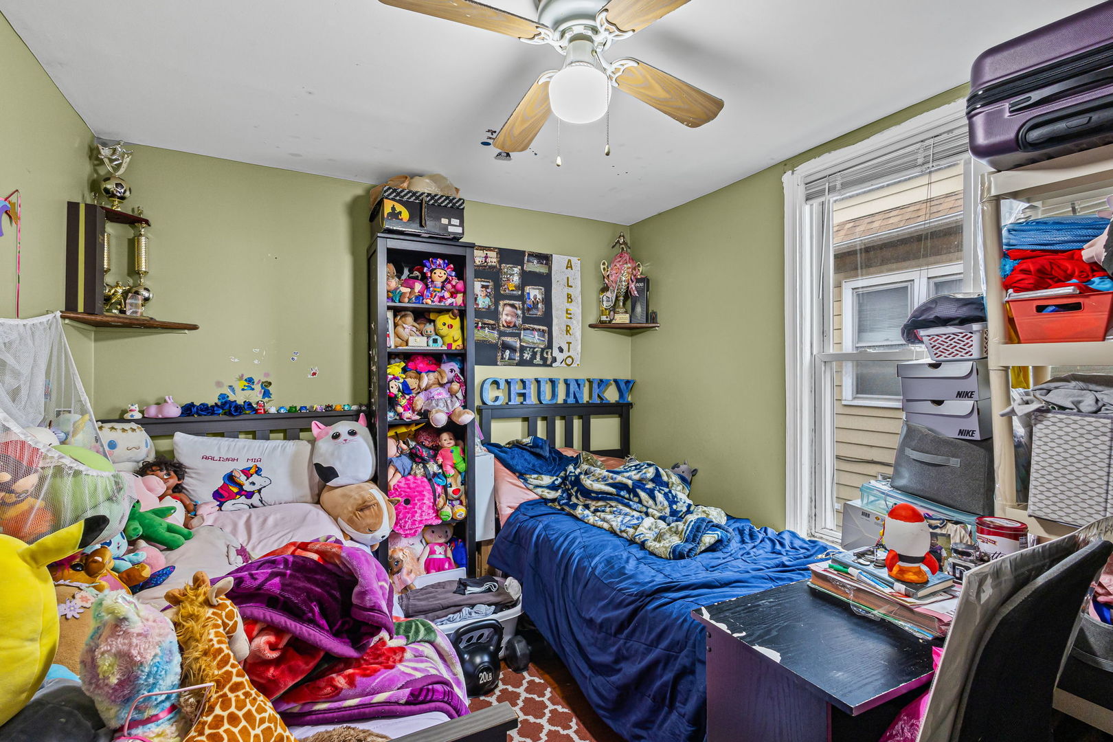 5226 West Eddy Street Chicago IL 60641