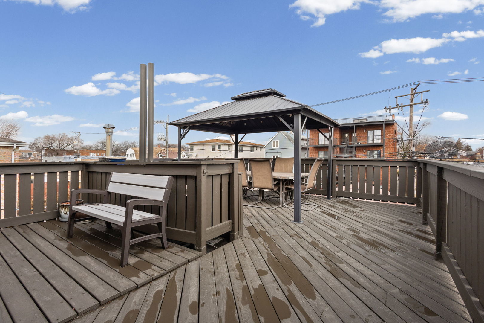 5226 West Eddy Street Chicago IL 60641