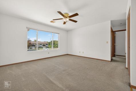 2401 Ashland Circle Morris IL 60450