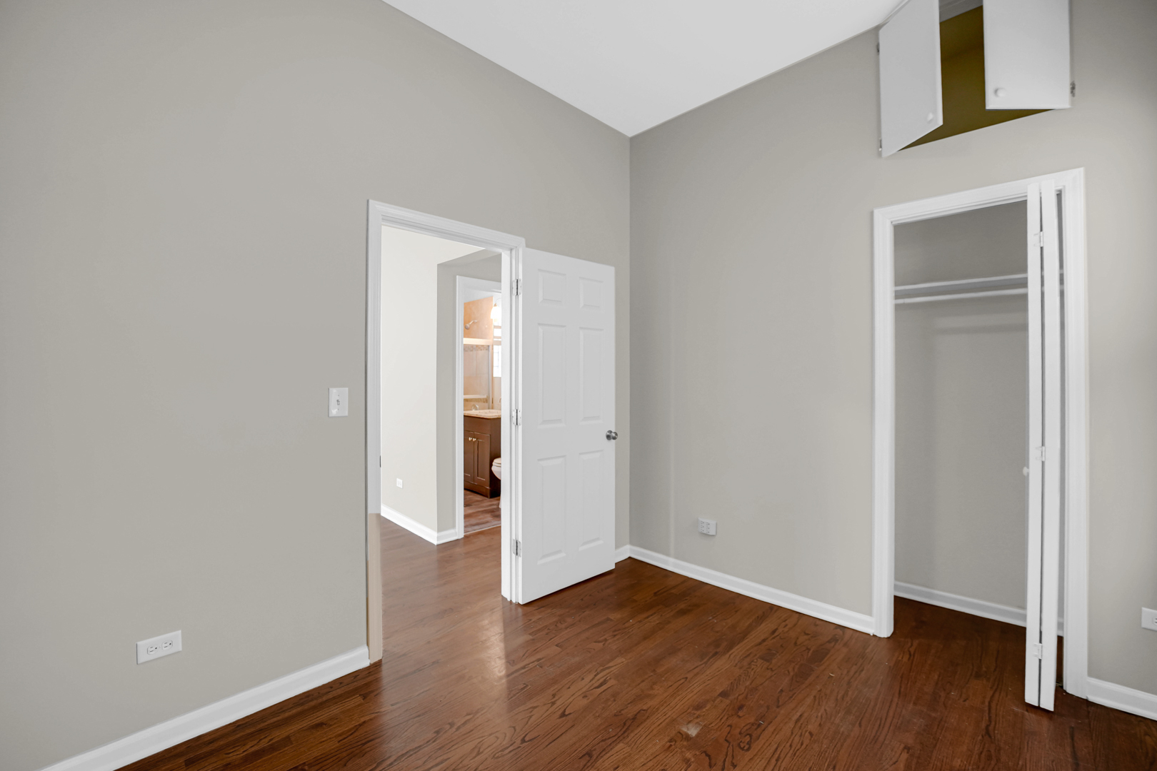 2333 West Montana Street Chicago IL 60647
