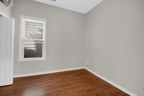 2333 West Montana Street Chicago IL 60647
