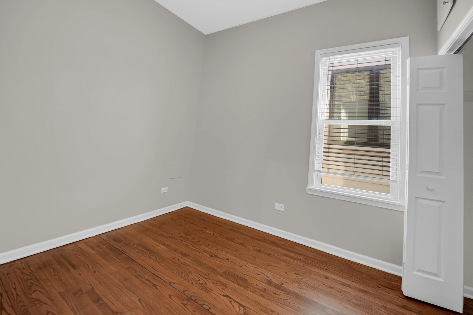 2333 West Montana Street Chicago IL 60647