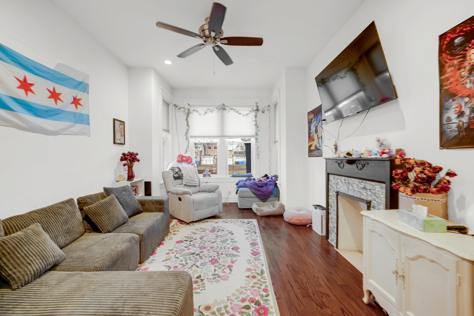2333 West Montana Street Chicago IL 60647