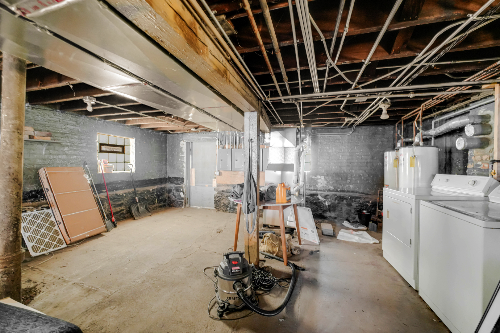2333 West Montana Street Chicago IL 60647