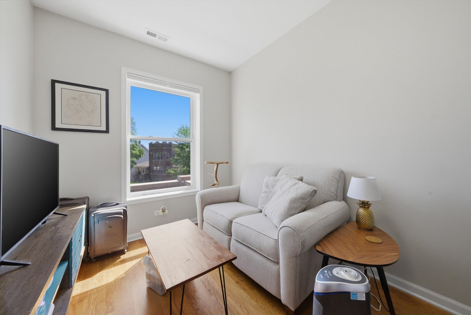 4916 West Hutchinson Street Chicago IL 60641